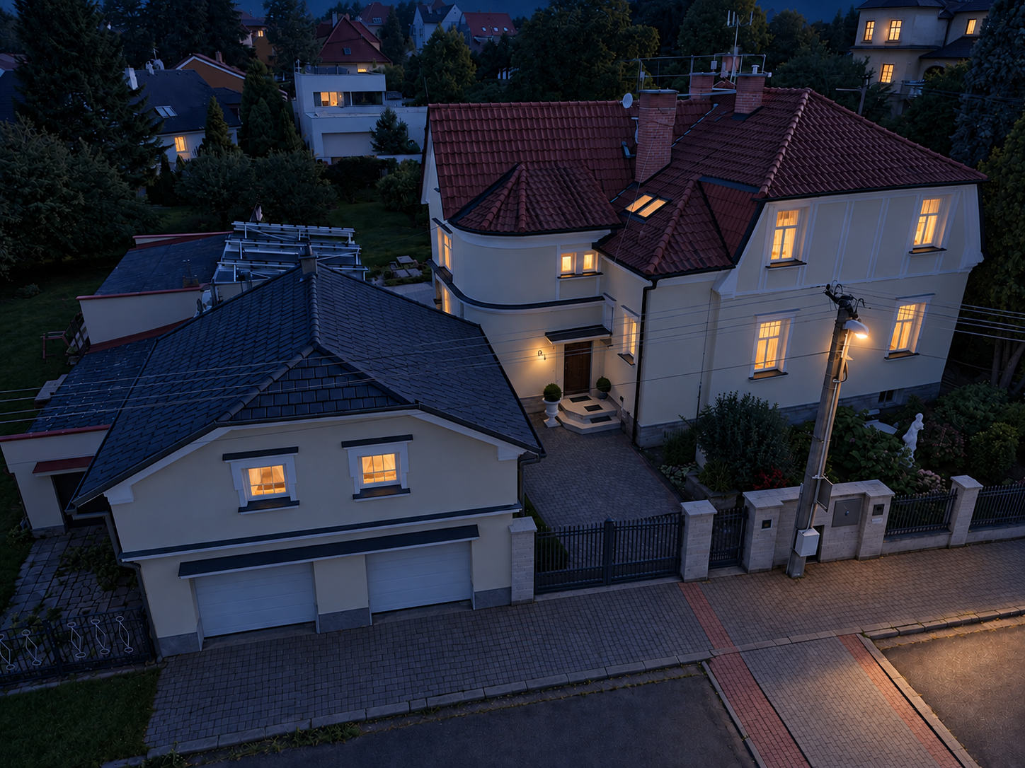 Noční letecký pohled na dům Kollárova 240